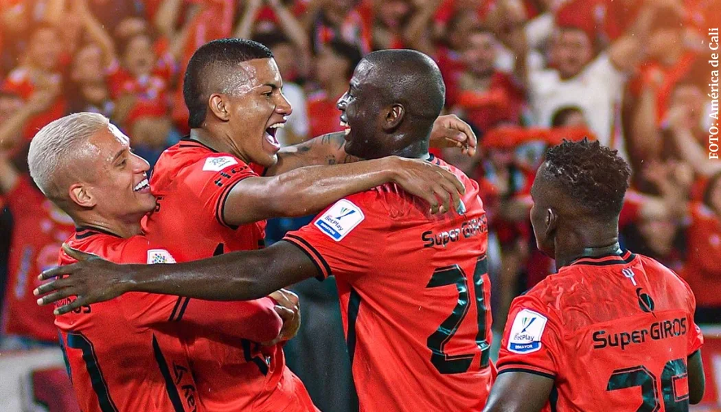 América de Cali festejando gol