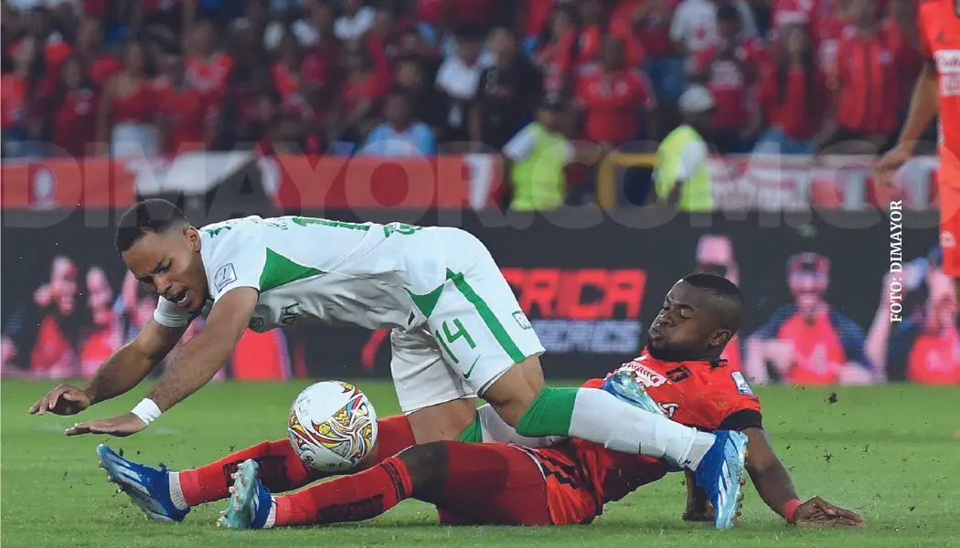 América de Cali negocia por Éder Álvarez Balanta