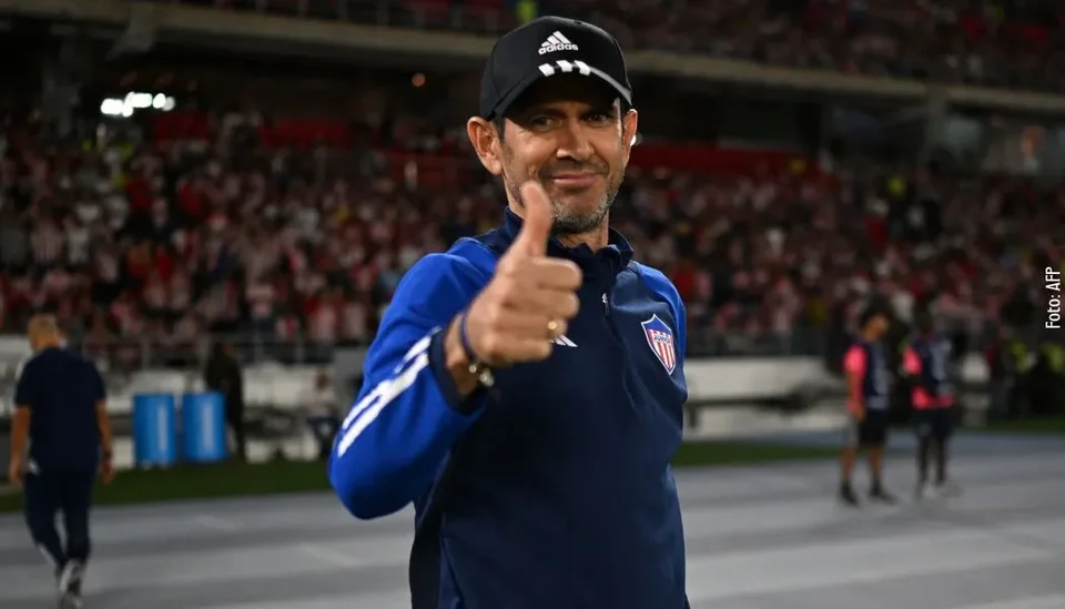 ¡La ilusión sigue intacta! Arturo Reyes y Junior con el sueño finalista ...