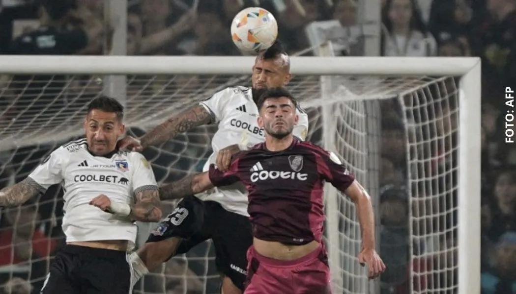 Arturo Vidal afirmó que tiene más títulos que jugadores de River Plate