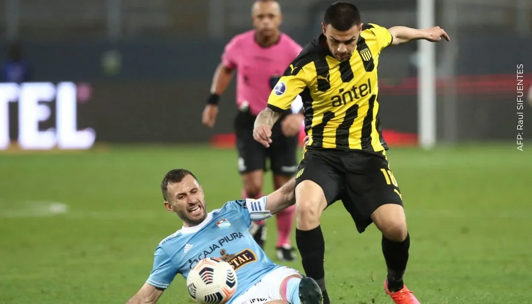 Nacional se interesa en el volante Agustín Álvarez