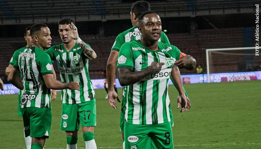 Dorlan Pabón festejando un gol ante Alianza FC