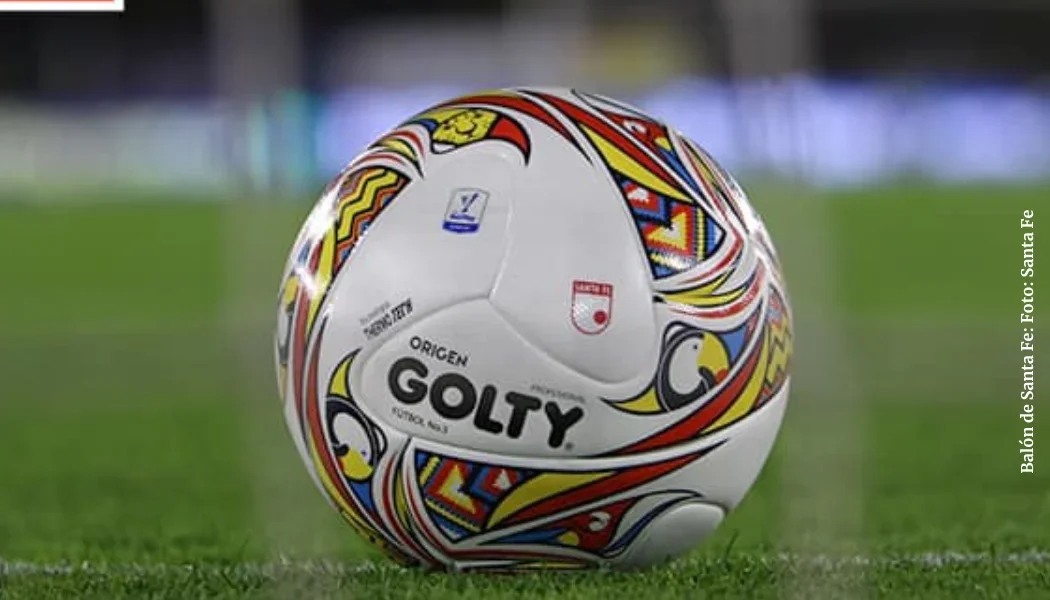 Balón de Independiente Santa Fe Dimayor // Foto: Página Oficial de Santa Fe