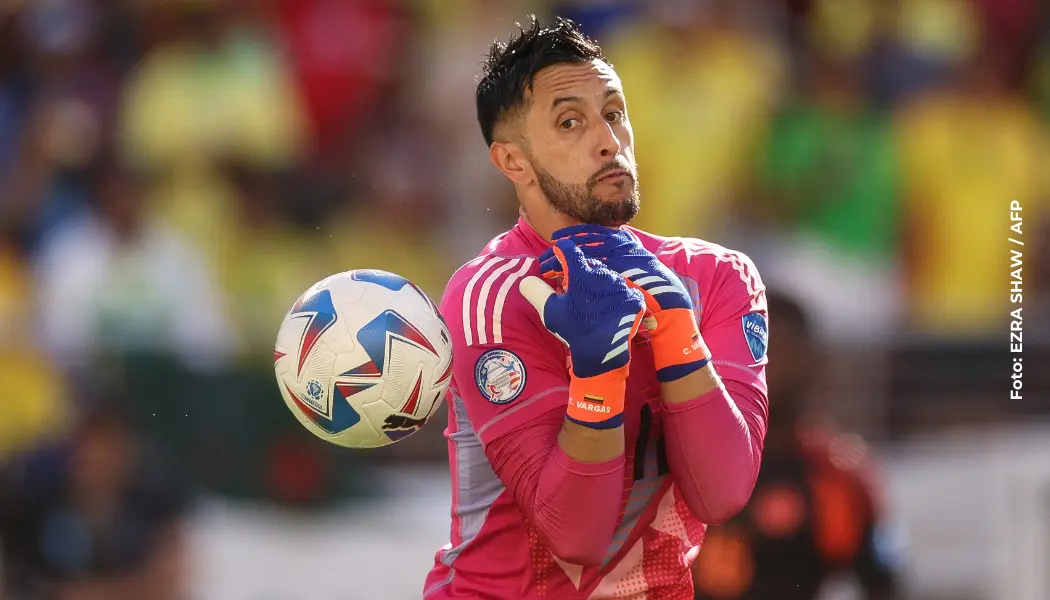 Camilo Vargas y su historial en los penales con Colombia.