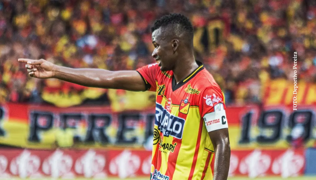 Carlos Darwin Quintero negocia con Atlético Bucaramanga
