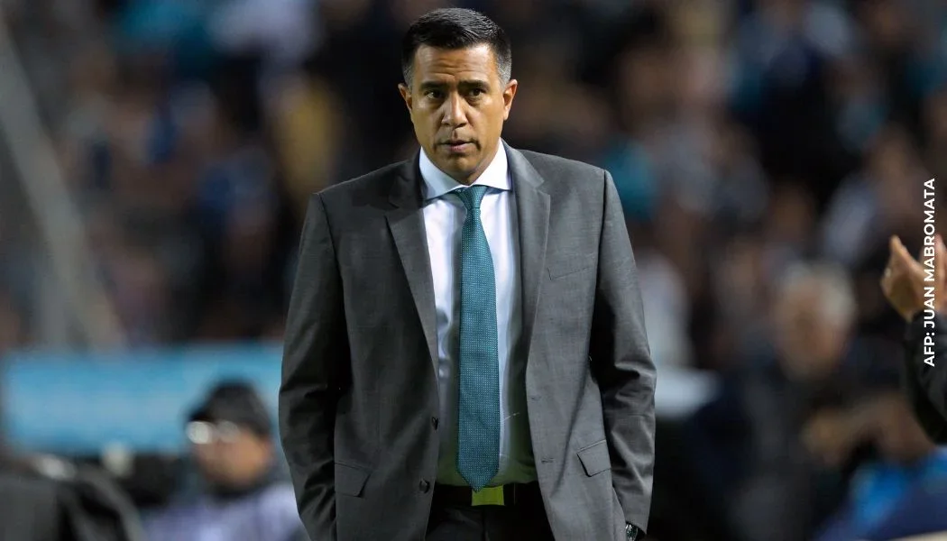 César Farías se marcharía al fútbol peruano para 2024