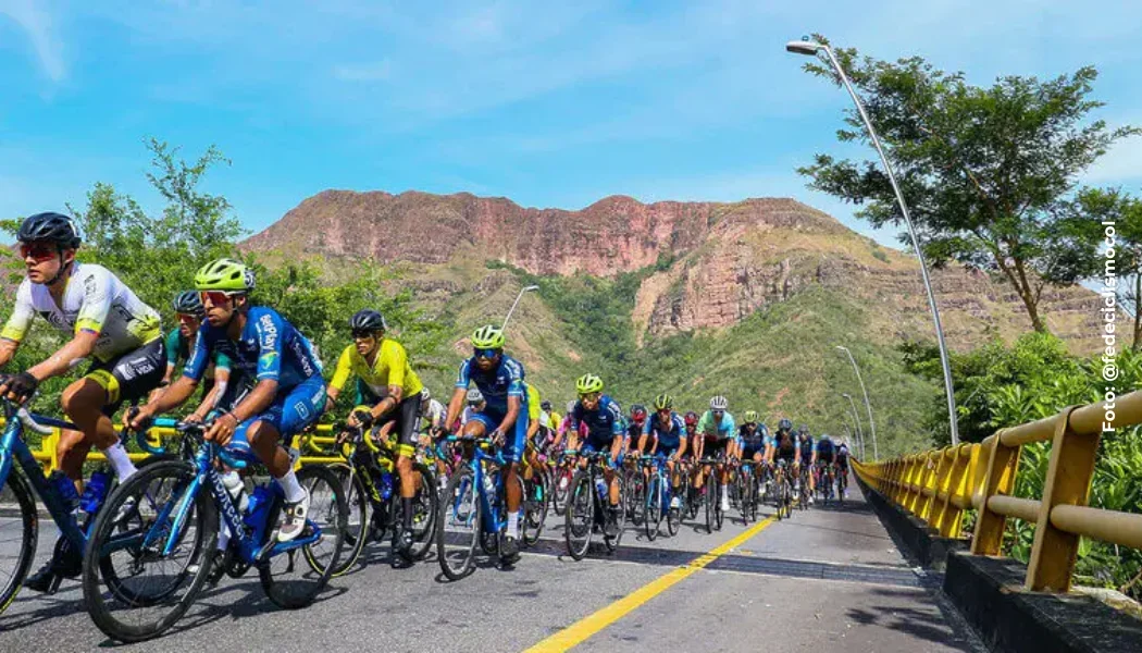 Clásico RCN 2024 contrarreloj equipos etapa 1 en Cúcuta.