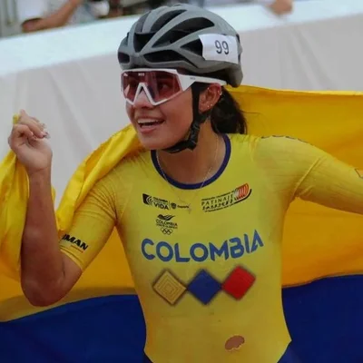 Gaby Rueda ¡Confirmó su favoritismo! Gabriela Rueda se bañó de oro en los ...