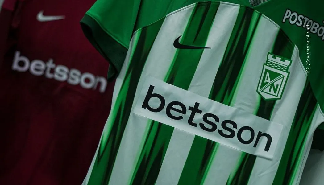 Dairon Asprilla oficializó su llegada Atlético Nacional