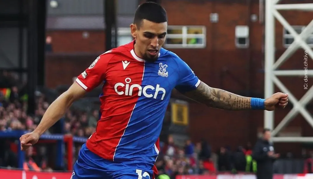 Daniel Muñoz y su primera asistencia en Crystal Palace