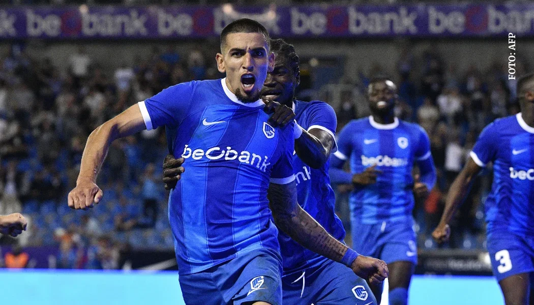Daniel Muñoz celebrando su gol con Genk