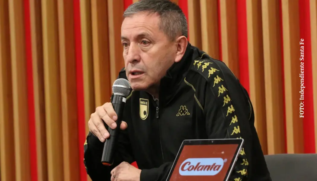 Eduardo Méndez: agredido al final del partido de Bucaramanga y Santa Fe