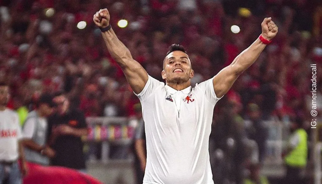 Madre de Lucas González cambio letra de cantico que iba en contra de su hijo