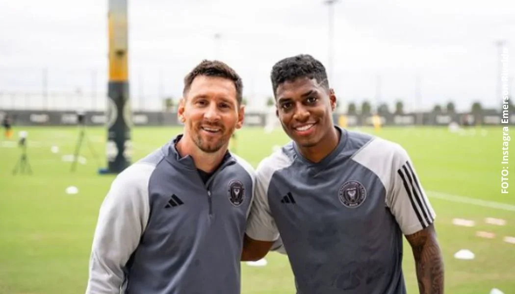 Emerson Rivaldo con Lionel Messi