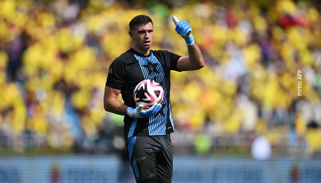 Emiliano "Dibu" Martínez: esta sería su sanción por agredir a un camarógrado