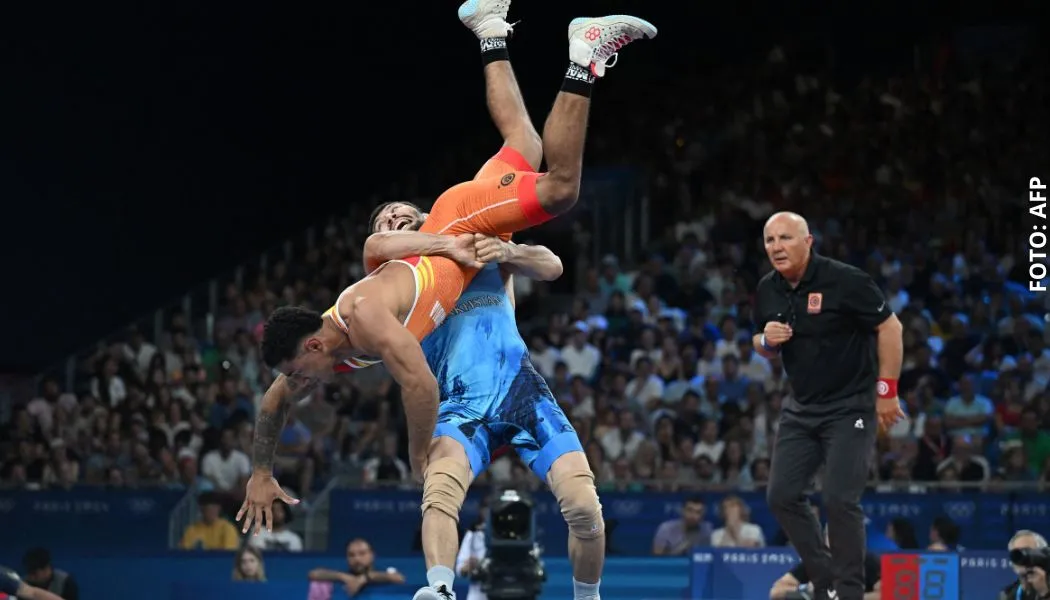 Jair Alexis Cuero EN VIVO repechaje lucha grecorromana París 2024