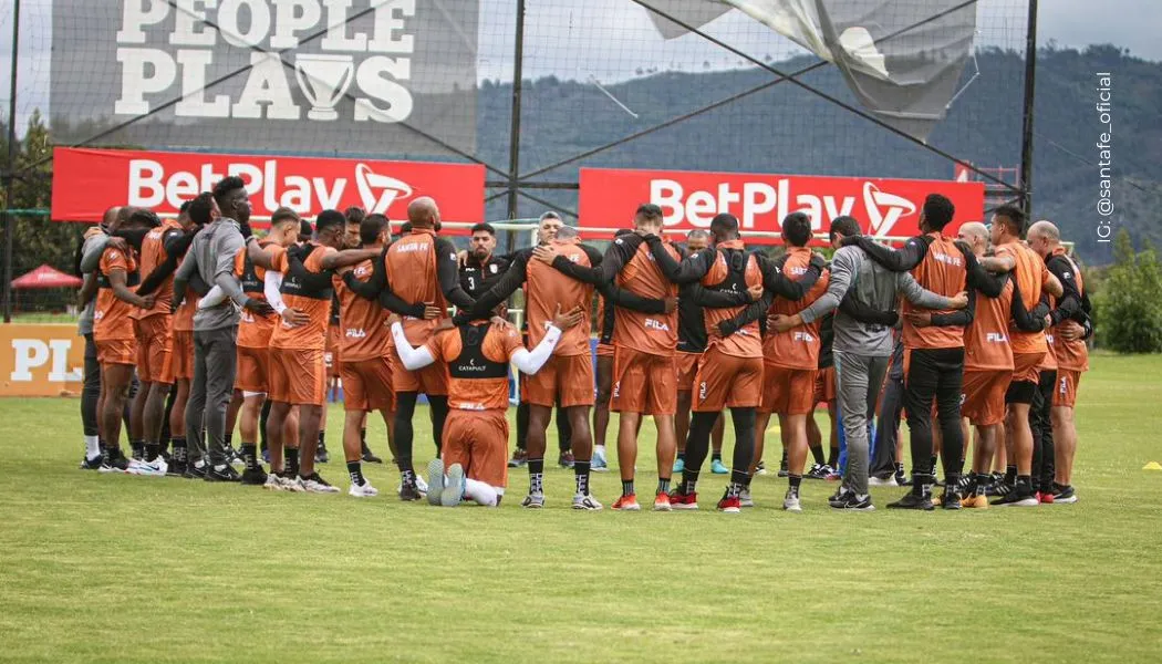 Facundo Agüero lesionado en Independiente Santa Fe