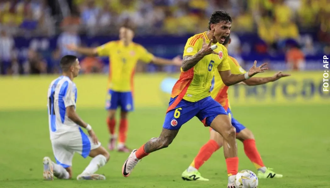 Formación Selección Colombia contra Perú en Eliminatorias