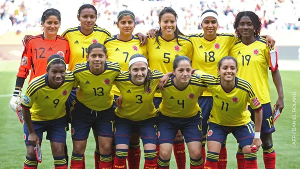 Fútbol femenino, creciente pasión que conquista corazones colombianos