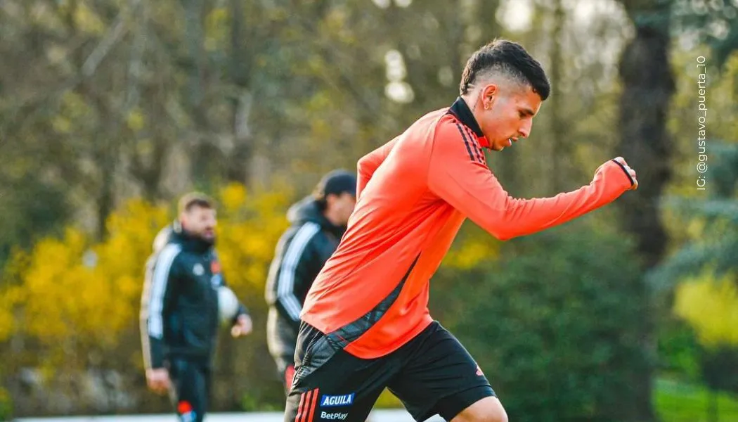 Gustavo Puerta aprobó los exámenes con el Hull City