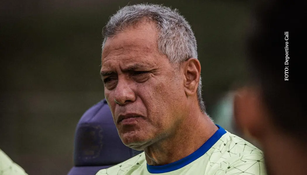 Hernán Torres pidió un arquero un lateral y delantero