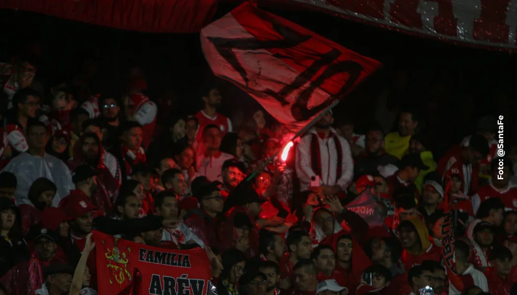 Hinchas de Independiente Santa Fe.