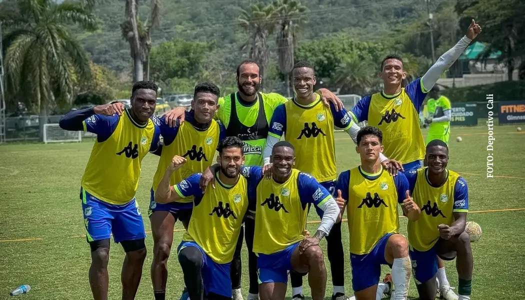 Humberto Acevedo busca su salida del Deportivo Cali