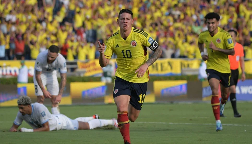 James Rodríguez vs Selección Uruguay