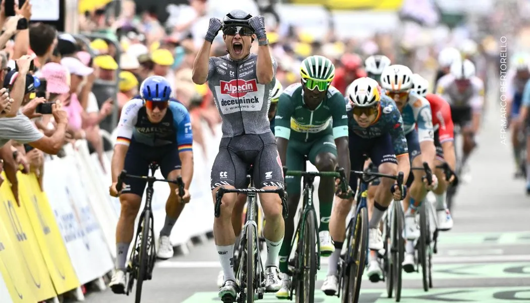 Jasper Philipsen ganador de la Etapa 10 Tour de Francia