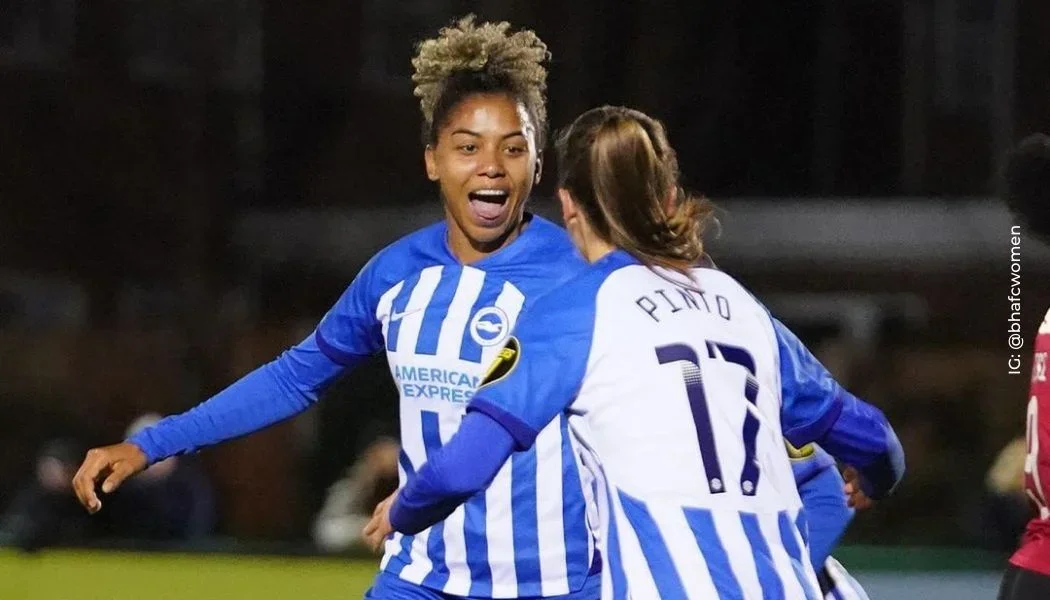 Jorelyn Carabalí hace historia en el fútbol inglés