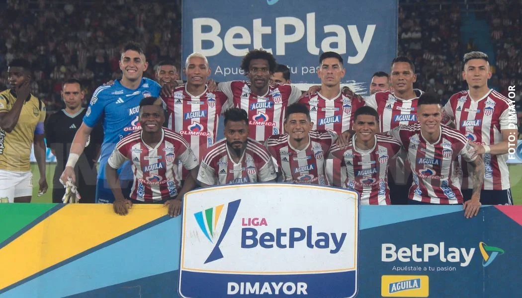 Junior contratará a Roberto Hinojosa y Fabián Cantillo