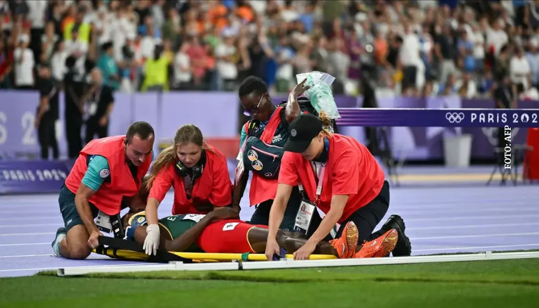 Lamecha Girma dura caída en los 3000 metros obstáculo