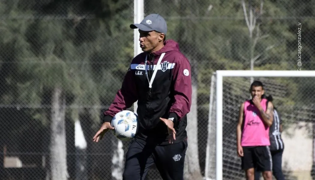 Lucas González quiere a Luis Sánchez en Argentina