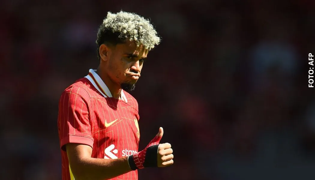 Luis Díaz titular con Liverpool en el partido contra Nottingham Forest