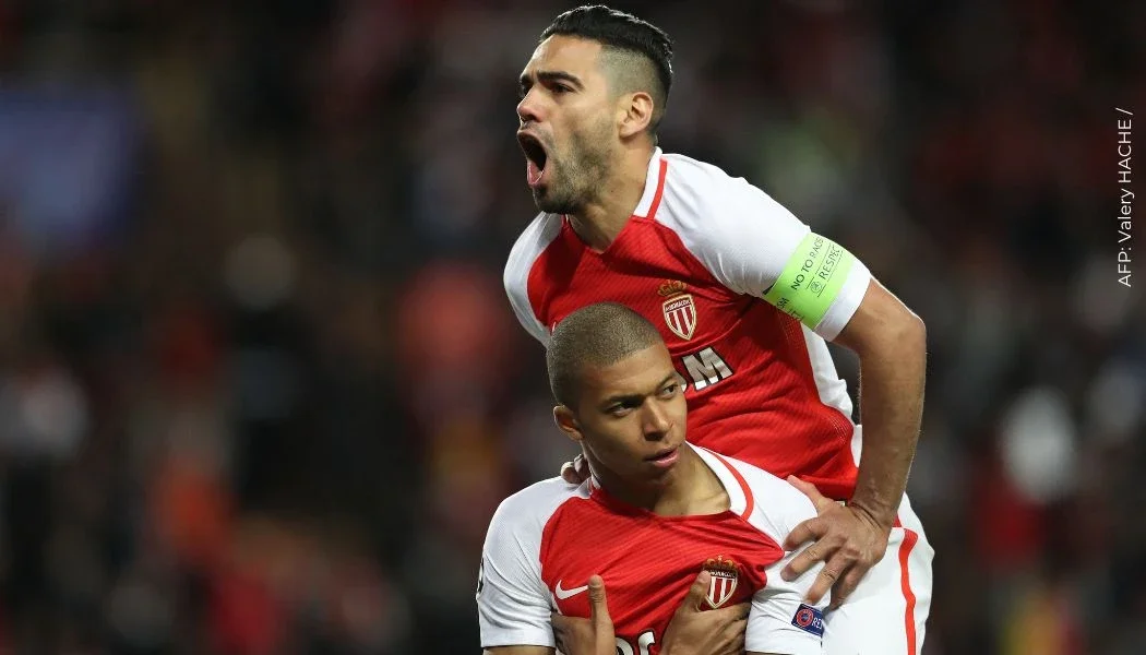 Mbappe se acuerdo de Falcao en su cumpleaños #38
