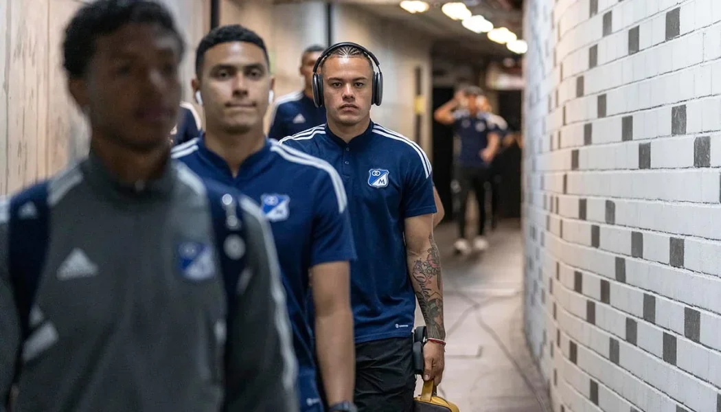 Millonarios en su llegada al estadio Atanasio Girardot