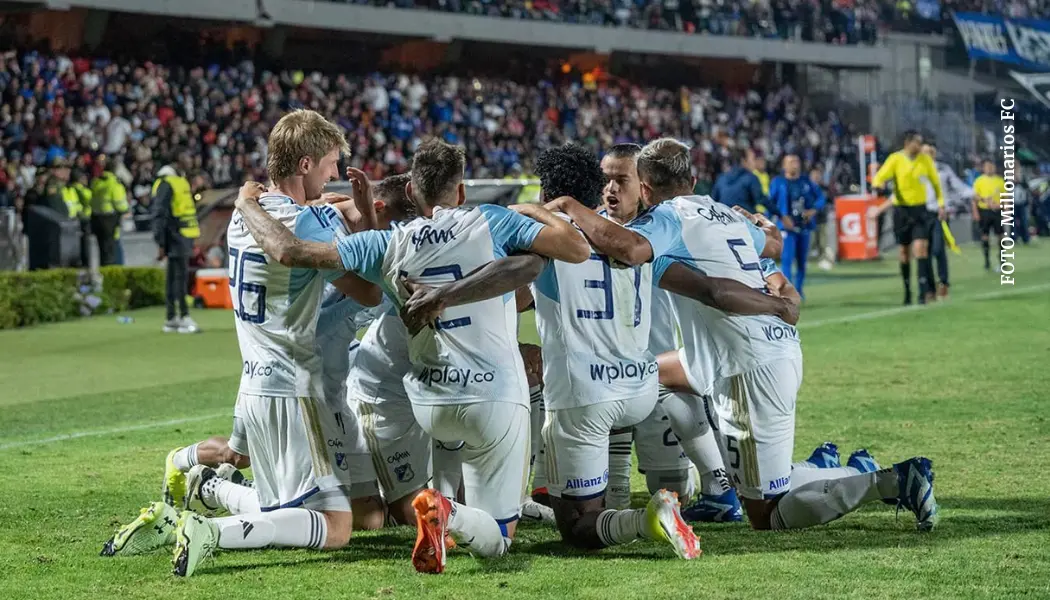 Millonarios celebrando gol vs Deportivo Pasto