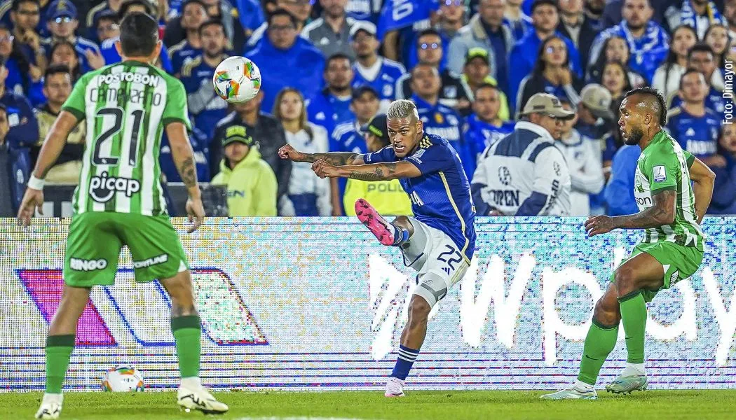 Dairon Asprilla molesto con los hinchas de Millonarios