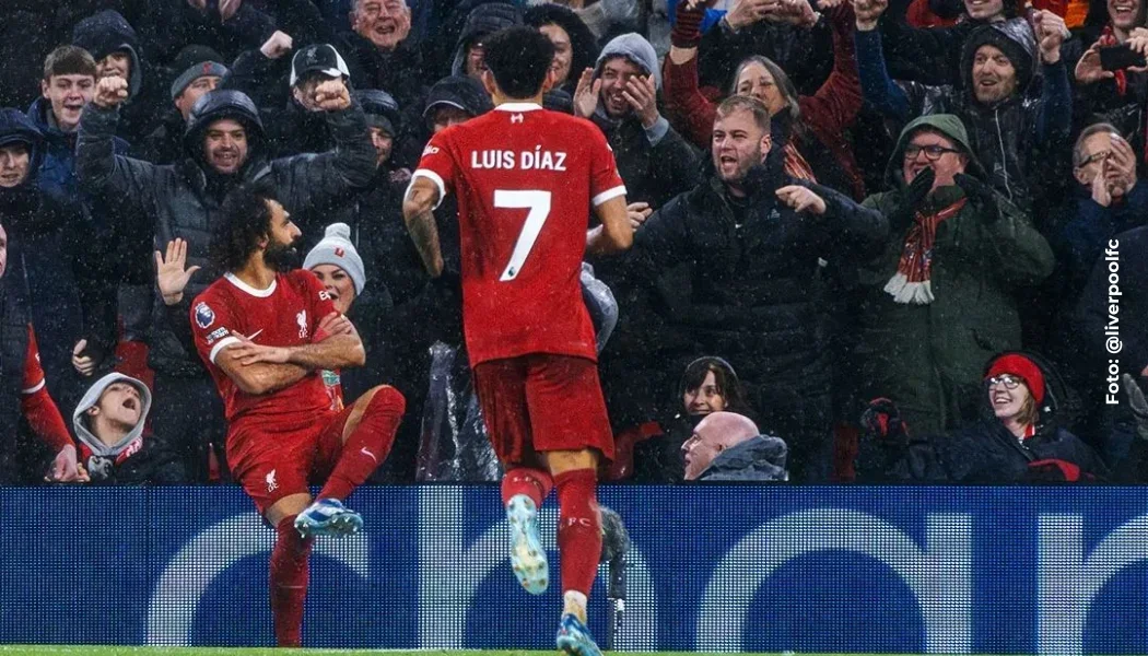 Mo Salah y Luis Díaz.