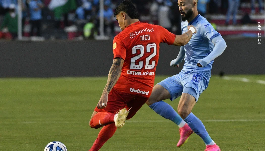 Nicolás Hernández: defensor colombiano de Inter de Porto Alegre