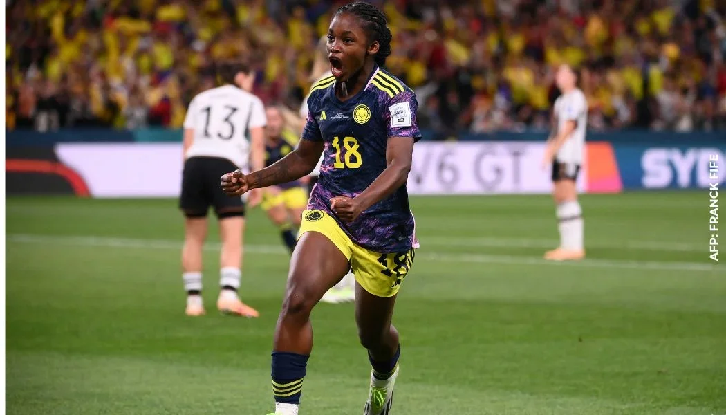 ¡Más reconcimientos! Linda nominada a los Globe Soccer