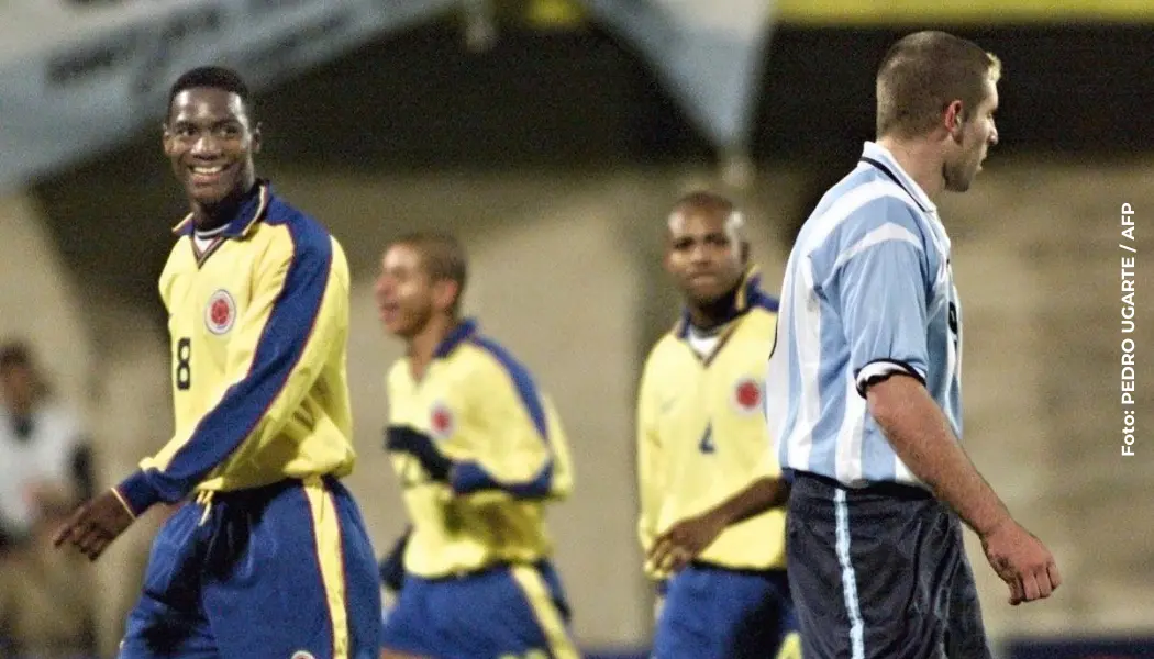 Palermo desperdició tres penales contra Colombia en Copa América 1999.