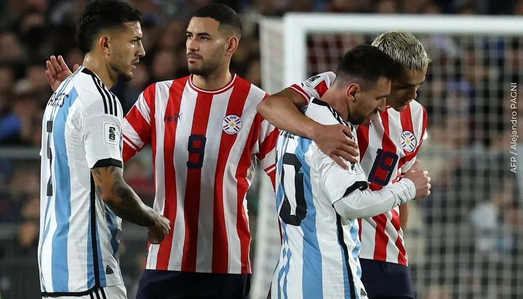 Antonio Sanabria desmiente haber escupido a Messi