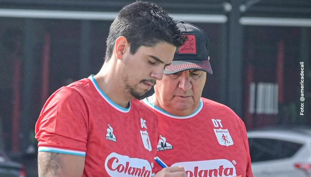 América confirma segundo refuerzo.