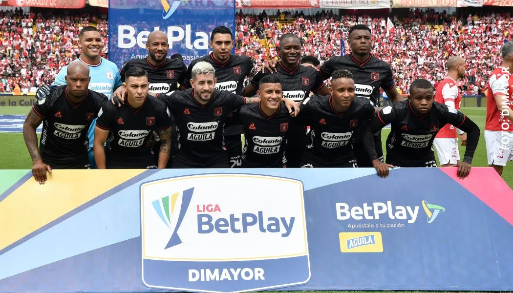 Problemas entre jugadores de América y César Farías