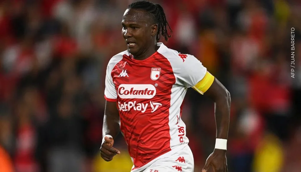 Hugo Rodallega mantiene en vilo a hinchas de Santa Fe