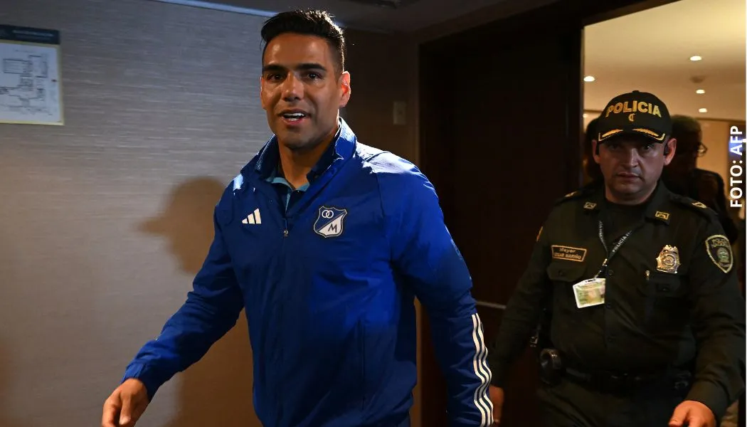 Radamel Falcao García invitó a Alexy Hernández autora de Viva Colombia Viva Falcao a su presentación con Millonarios