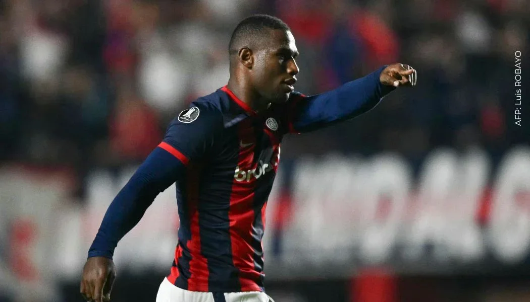 Revive el gol de Romaña con San Lorenzo en Libertadores