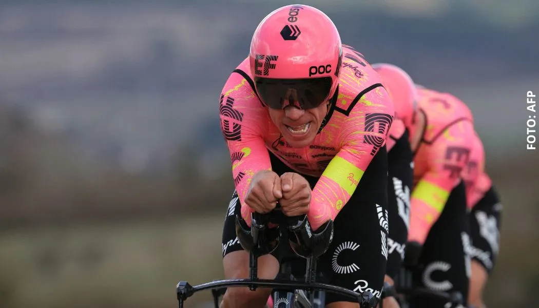 Rigoberto Urán en la transmisión del Canal RCN en el Giro de Italia