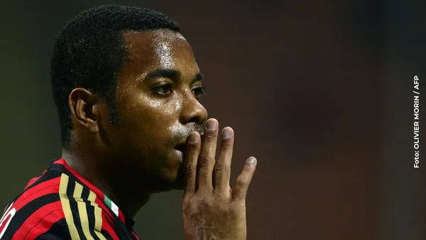 Se filtra foto de Robinho en cárcel de Brasil: condenado por violación Se filtra foto de Robinho en cárcel de Brasil: condenado por violación